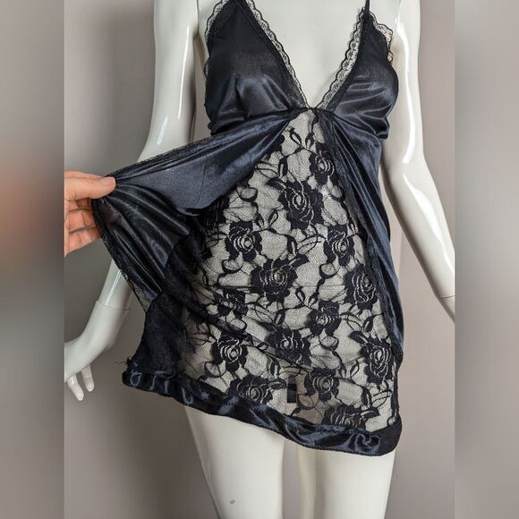 Vintage Black Lace Slip Dress Women’s XS/S Nylon Mini Adjustable Straps - Picture 4 of 8